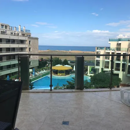 Апартаменты Beach *